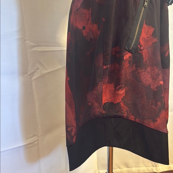 Mossimo Red & Black Raglan Sleeve Mini Dress Med, zippered pockets & belt. - Picture 3 of 12